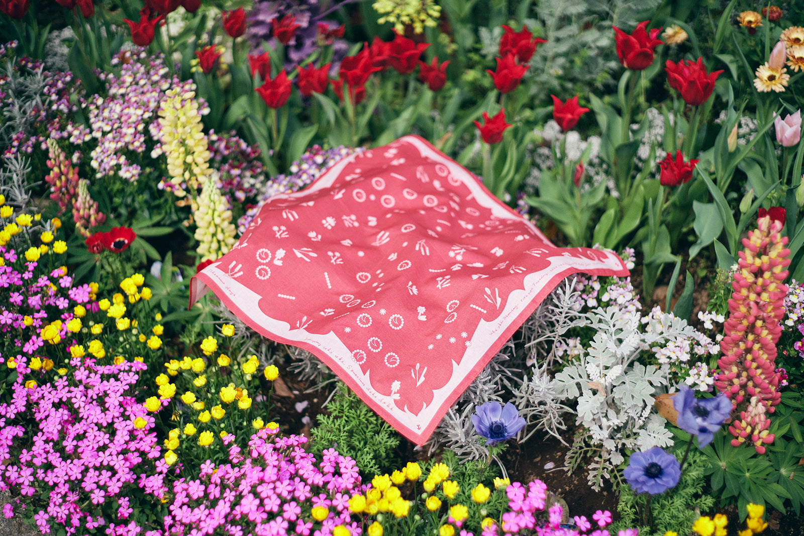 uki Big Handkerchief