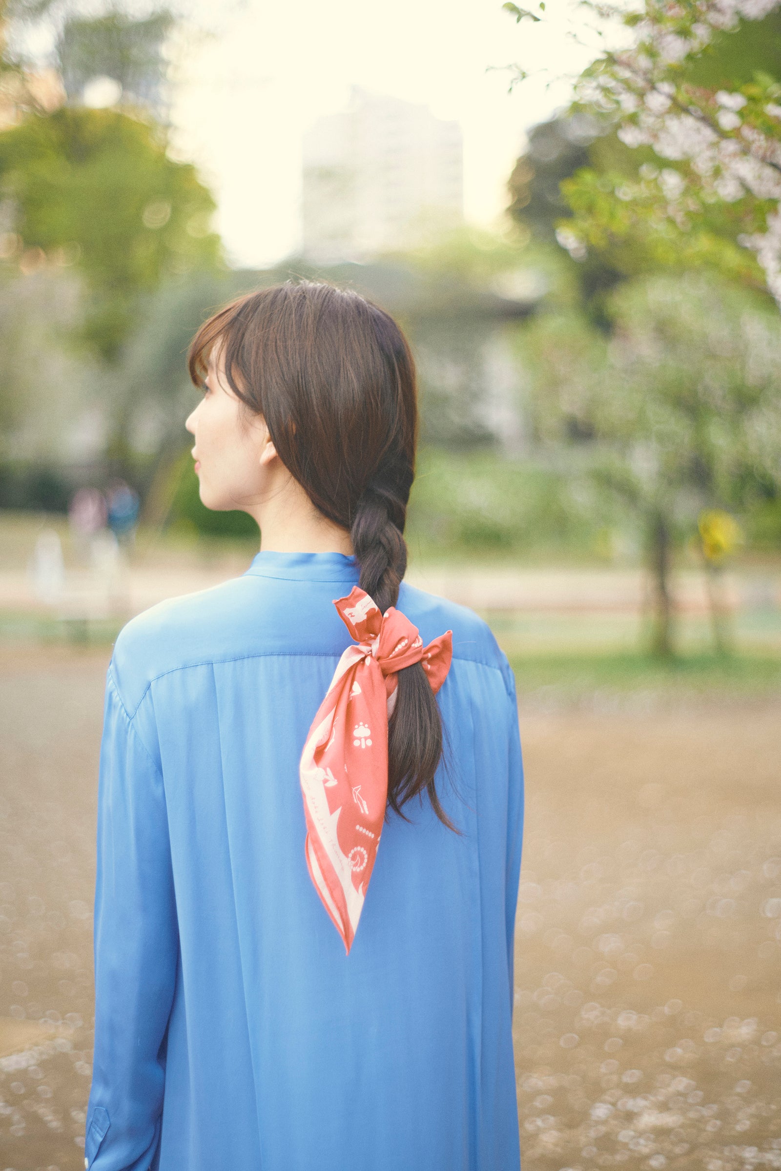 uki Big Handkerchief